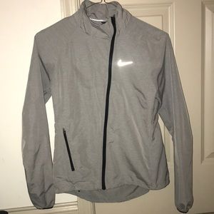Nike Lightweight Windbreaker
